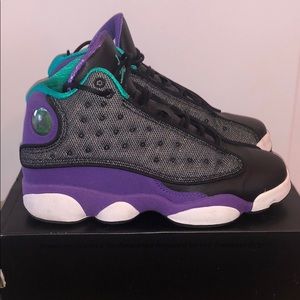 Girl’s Air Jordan 13